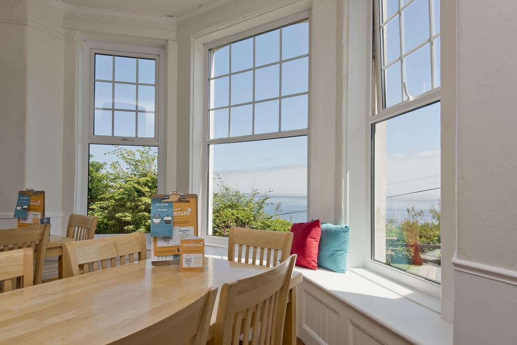 Yha Coverack Bagian luar foto