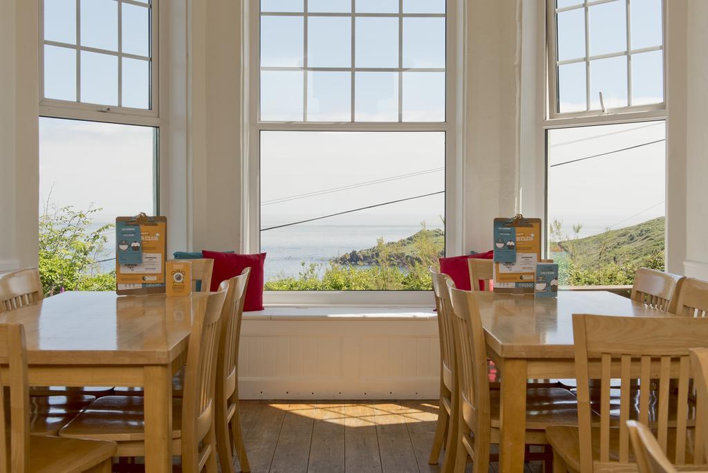 Yha Coverack Bagian luar foto