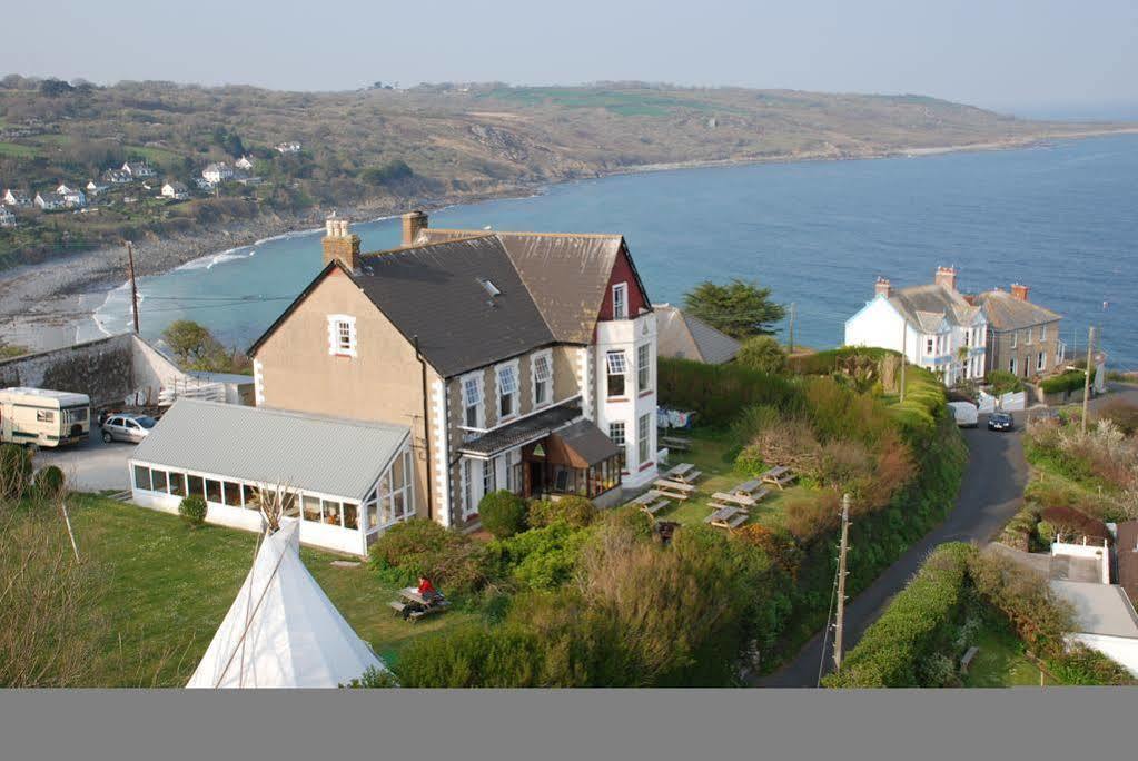 Yha Coverack Bagian luar foto