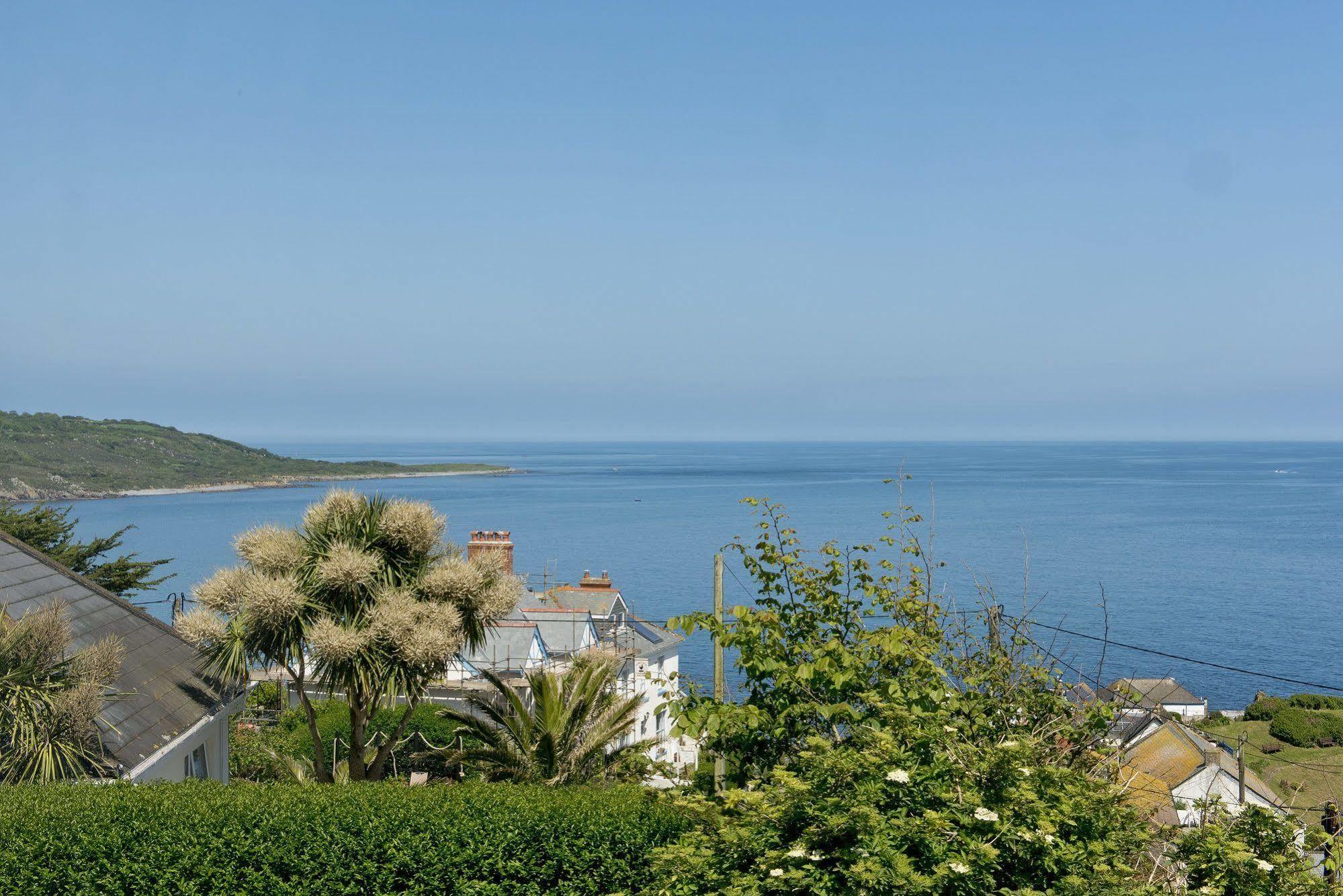 Yha Coverack Bagian luar foto